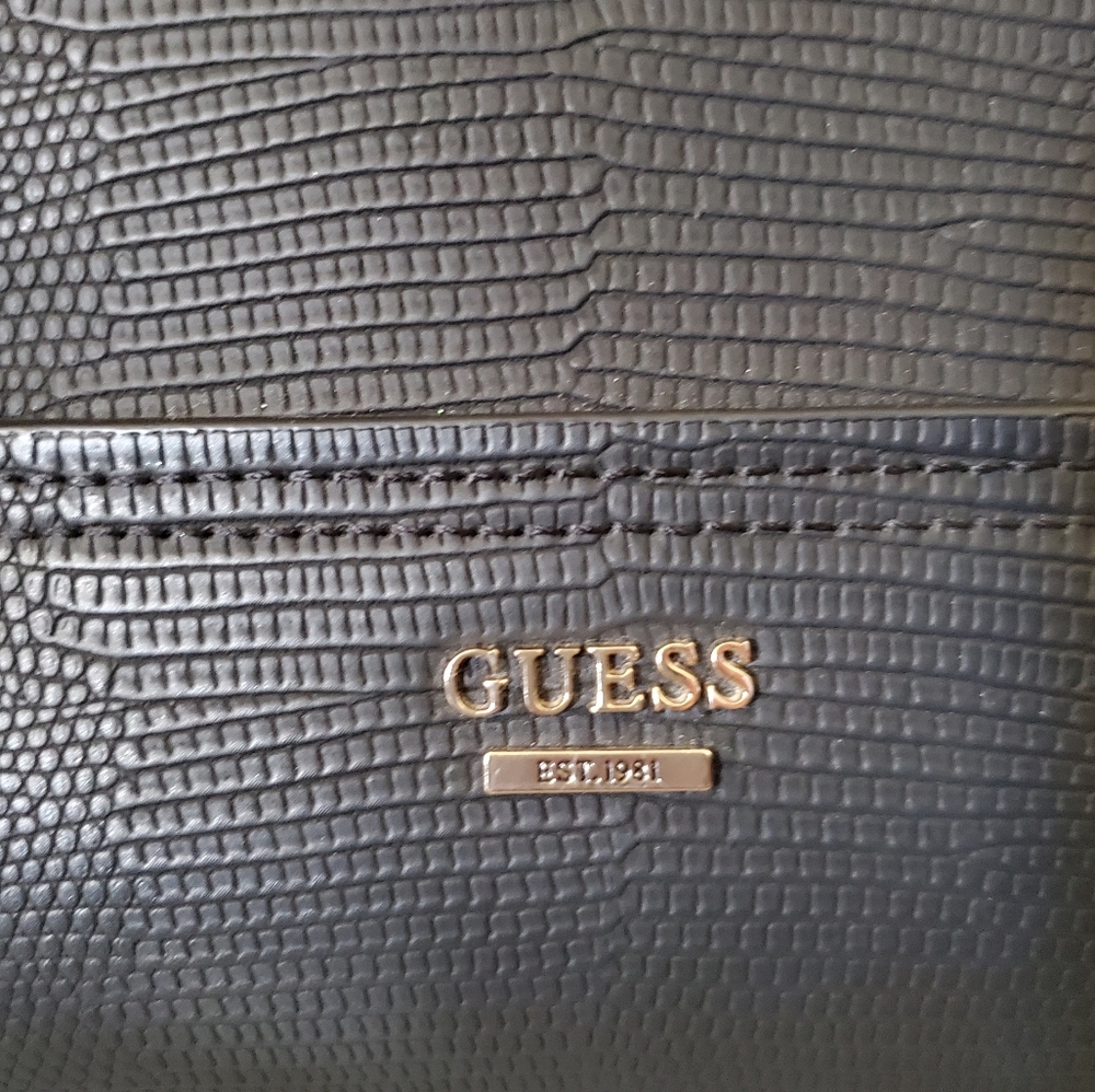 GUESS Huntley Black Medium Satchel - Picture 5 of 8
